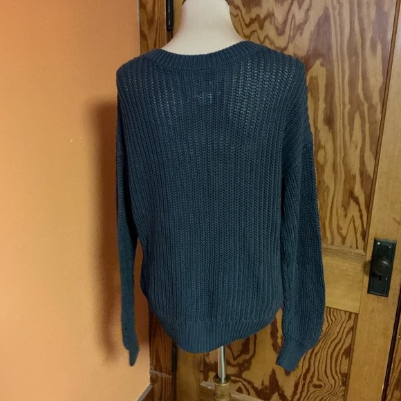 VS Pink V neck  Beachy Oversized Sweater - Picture 12 of 12